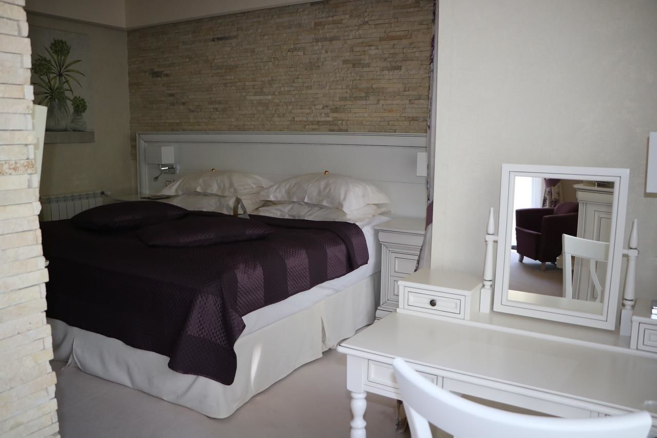Отель Ioana Hotel Синая
