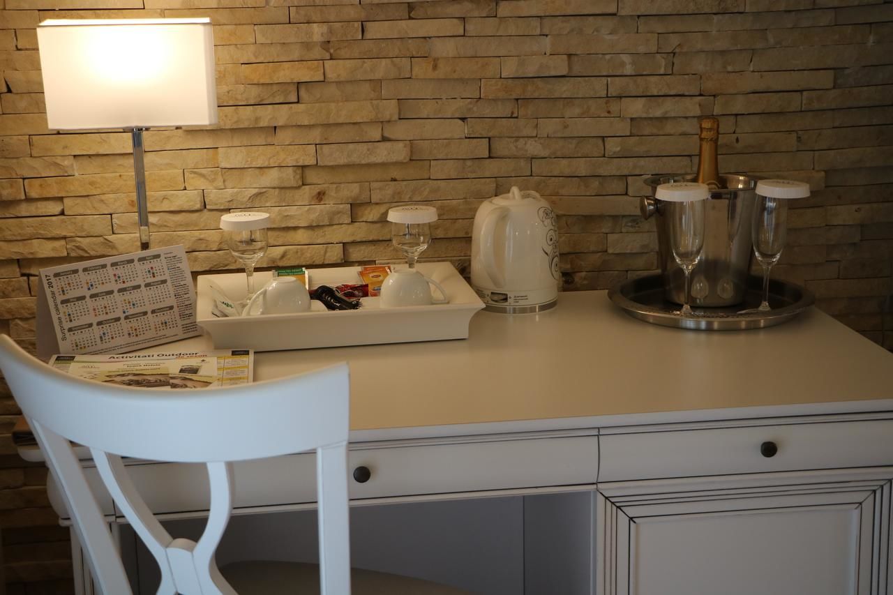 Отель Ioana Hotel Синая
